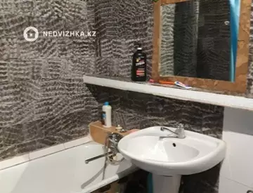 2-комнатная квартира, этаж 4 из 4, 48 м², На длительный срок