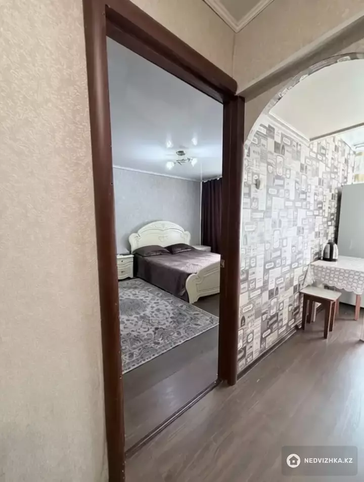 1-комнатная квартира, этаж 4 из 5, 30 м², фотография 3