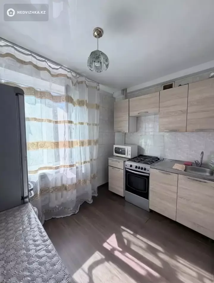 1-комнатная квартира, этаж 4 из 5, 30 м², фотография 5