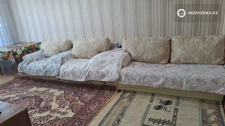 2-комнатная квартира, этаж 4 из 5, 47 м², На длительный срок, фотография 4