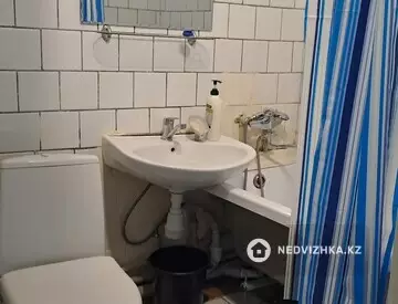 2-комнатная квартира, этаж 4 из 5, 47 м², На длительный срок