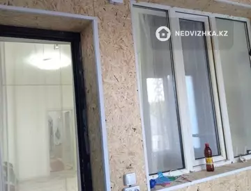 3-комнатная квартира, этаж 2 из 2, 74 м²