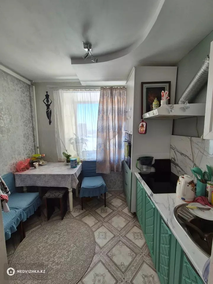 3-комнатная квартира, этаж 3 из 5, 70 м², фотография 4