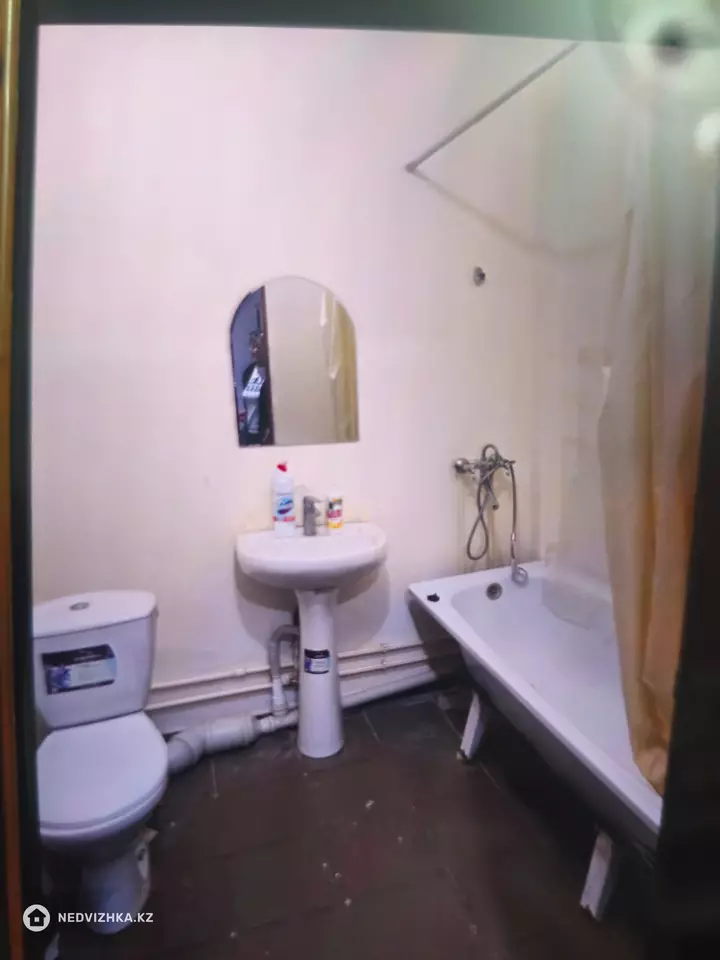 1-комнатная квартира, этаж 4 из 4, 45 м², На длительный срок