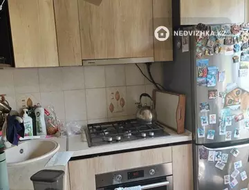 2-комнатная квартира, этаж 4 из 4, 44 м²