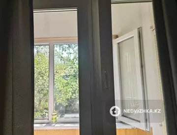 2-комнатная квартира, этаж 4 из 4, 44 м²