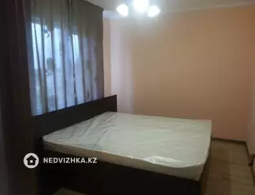 3-комнатная квартира, этаж 2 из 2, 100 м², На длительный срок, миниатюра 8