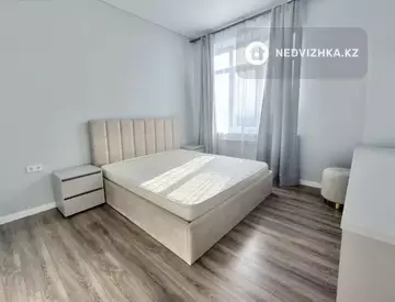 2-комнатная квартира, этаж 1 из 3, 62 м², На длительный срок