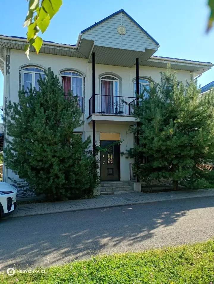 4-бөлмелі үй, 3.8 соттық, 200 м², 3-фотосурет