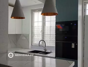 4-комнатный дом, 3.8 соток, 200 м², миниатюра 7