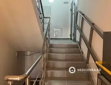 3-комнатная квартира, этаж 1 из 5, 82 м²