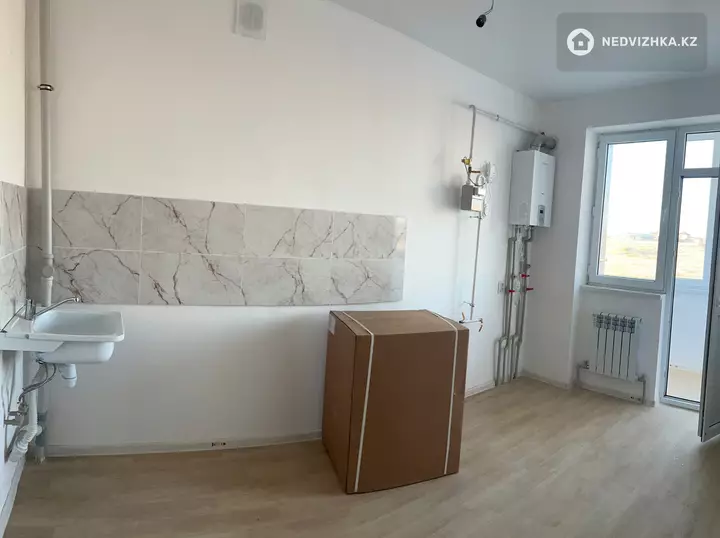 3-комнатная квартира, этаж 1 из 5, 82 м², фотография 2