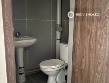3-комнатная квартира, этаж 1 из 5, 82 м²