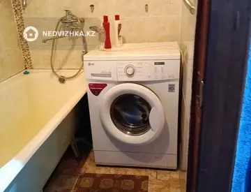 2-комнатная квартира, этаж 4 из 4, 50 м²