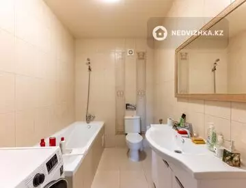 3-комнатная квартира, этаж 8 из 9, 82 м², миниатюра 8