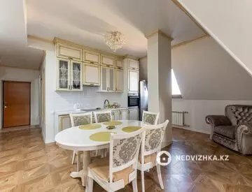 3-комнатная квартира, этаж 8 из 9, 82 м², миниатюра 3