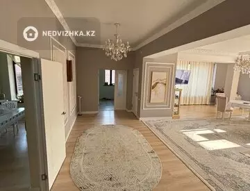 7-комнатный дом, 8 соток, 415 м²