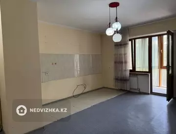 2-комнатная квартира, этаж 3 из 15, 59 м², миниатюра 10