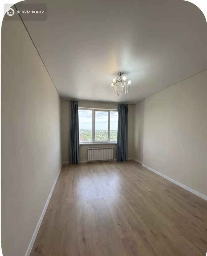 2-комнатная квартира, этаж 10 из 10, 55 м², фотография 2