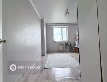 2-комнатная квартира, этаж 5 из 5, 74 м², миниатюра 3