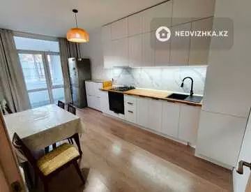 2-комнатная квартира, этаж 1 из 9, 60 м², миниатюра 2