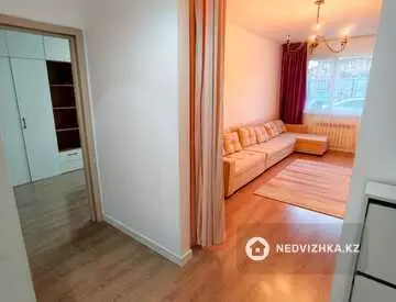 2-комнатная квартира, этаж 1 из 9, 60 м², миниатюра 10