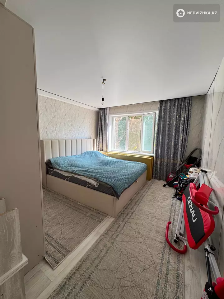 3-комнатная квартира, этаж 2 из 5, 63 м²