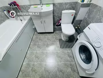 3-комнатная квартира, этаж 2 из 5, 63 м², миниатюра 10