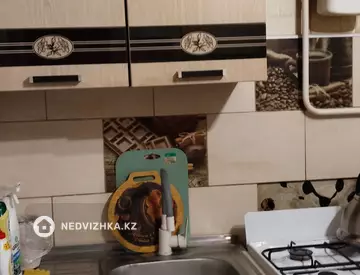 3-комнатная квартира, этаж 1 из 5, 70 м², На длительный срок