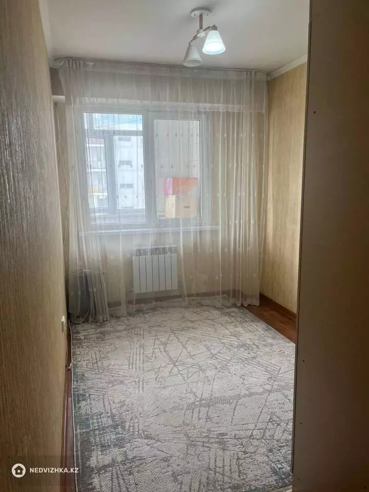 3-бөлмелі пәтер, қабат 5 барлық қабат саны 9, 68 м²