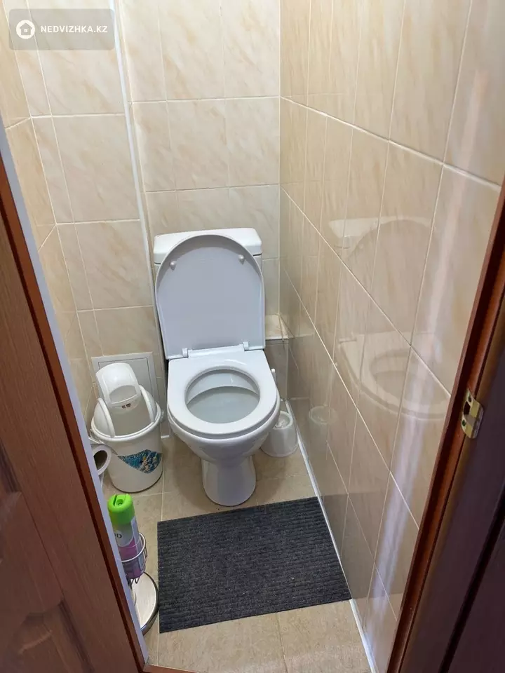 3-комнатная квартира, этаж 5 из 5, 64 м², фотография 3