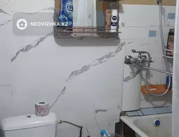 2-комнатная квартира, этаж 2 из 5, 43 м²