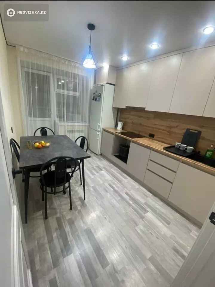 2-комнатная квартира, этаж 5 из 9, 53 м², фотография 3