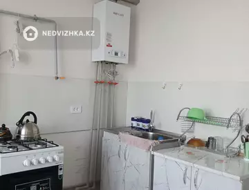 1-комнатная квартира, этаж 4 из 7, 40 м², На длительный срок