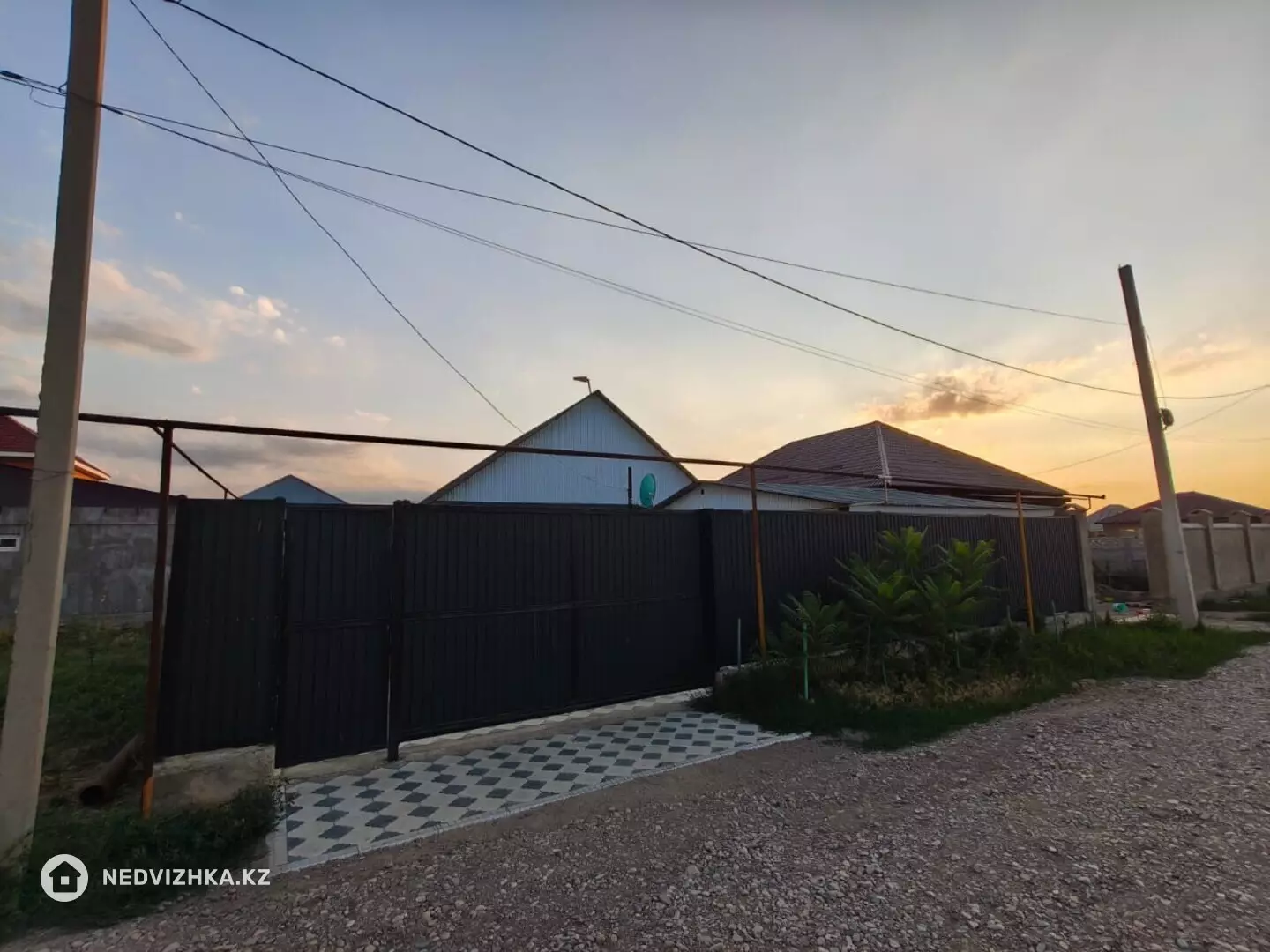 4-комнатный дом, 5 соток, 100 м², фотография 1