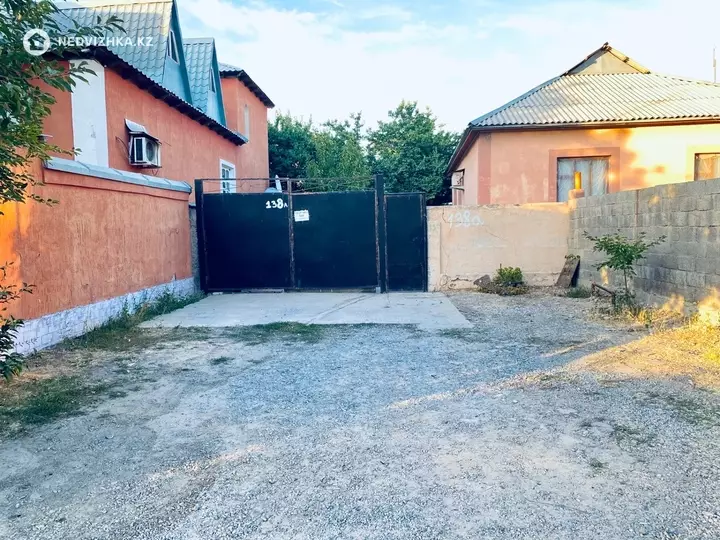 5-комнатная часть дома, 8 соток, 691 м², фотография 2
