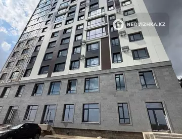 2-комнатная квартира, этаж 12 из 14, 79 м²