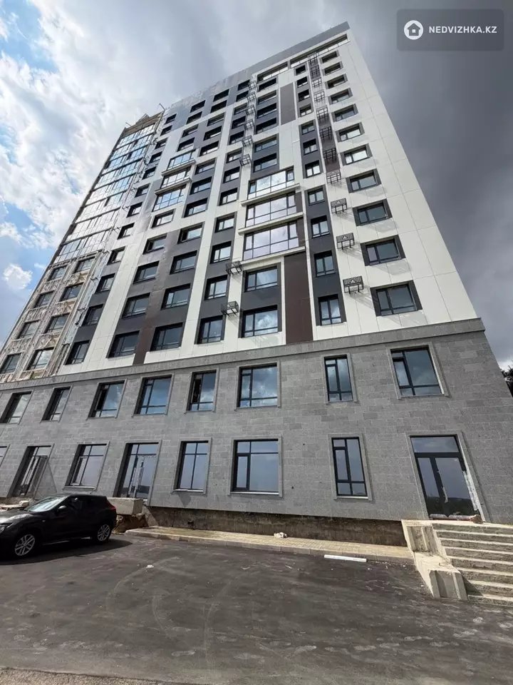 2-комнатная квартира, этаж 12 из 14, 79 м², 4-фотосурет
