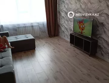 2-комнатная квартира, этаж 6 из 7, 50 м², На длительный срок