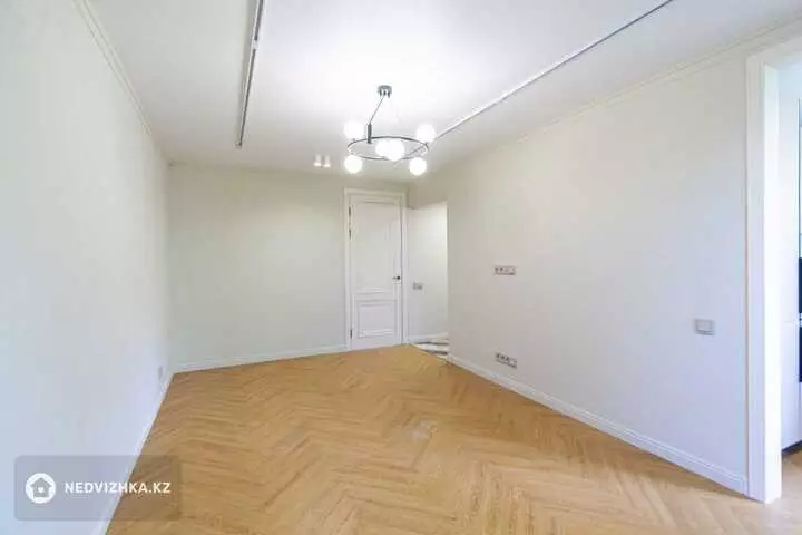 2-комнатная квартира, этаж 5 из 5, 47 м²