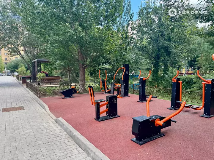 3-комнатная квартира, этаж 16 из 20, 120 м², 4-фотосурет