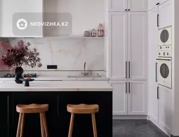 4-комнатная квартира, этаж 3 из 3, 145 м², На длительный срок, миниатюра 6