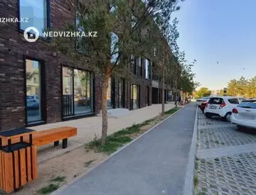 4-комнатная квартира, этаж 3 из 3, 145 м², На длительный срок, миниатюра 8