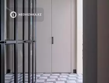 4-комнатная квартира, этаж 3 из 3, 145 м², На длительный срок, миниатюра 11