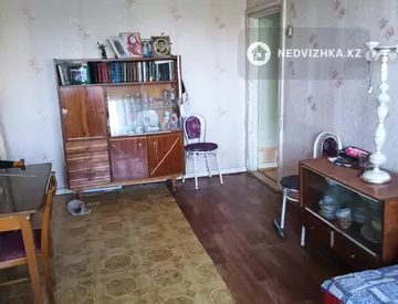 2-комнатная квартира, этаж 4 из 4, 44 м²