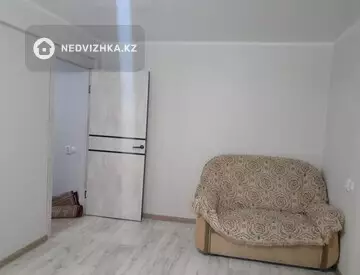 2-комнатная квартира, этаж 1 из 5, 46 м², На длительный срок