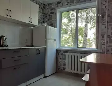 2-комнатная квартира, этаж 1 из 5, 46 м², На длительный срок
