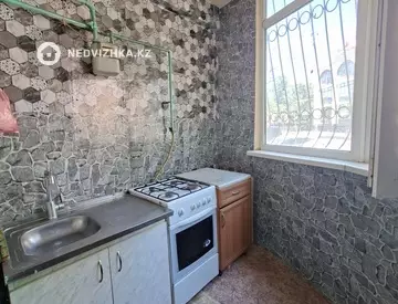 3-комнатная квартира, этаж 1 из 5, 90 м², На длительный срок