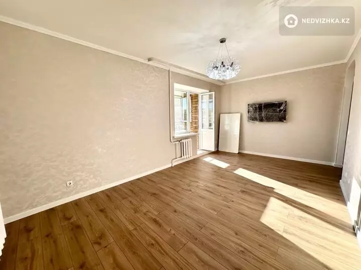 2-комнатная квартира, этаж 8 из 9, 65 м²
