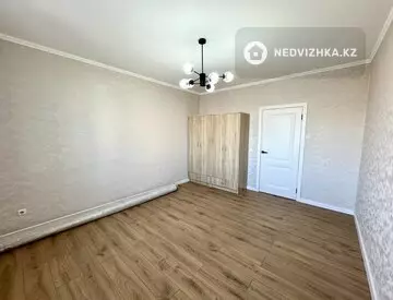 2-комнатная квартира, этаж 8 из 9, 65 м², миниатюра 5